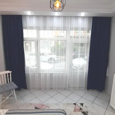 Studio Nakkastepe. Apartment Istanbul
